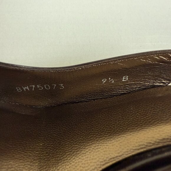 Stuart Weitzman Brown Pumps Pointed Toe Kitten Heel Sling Back Heels - Picture 9 of 10